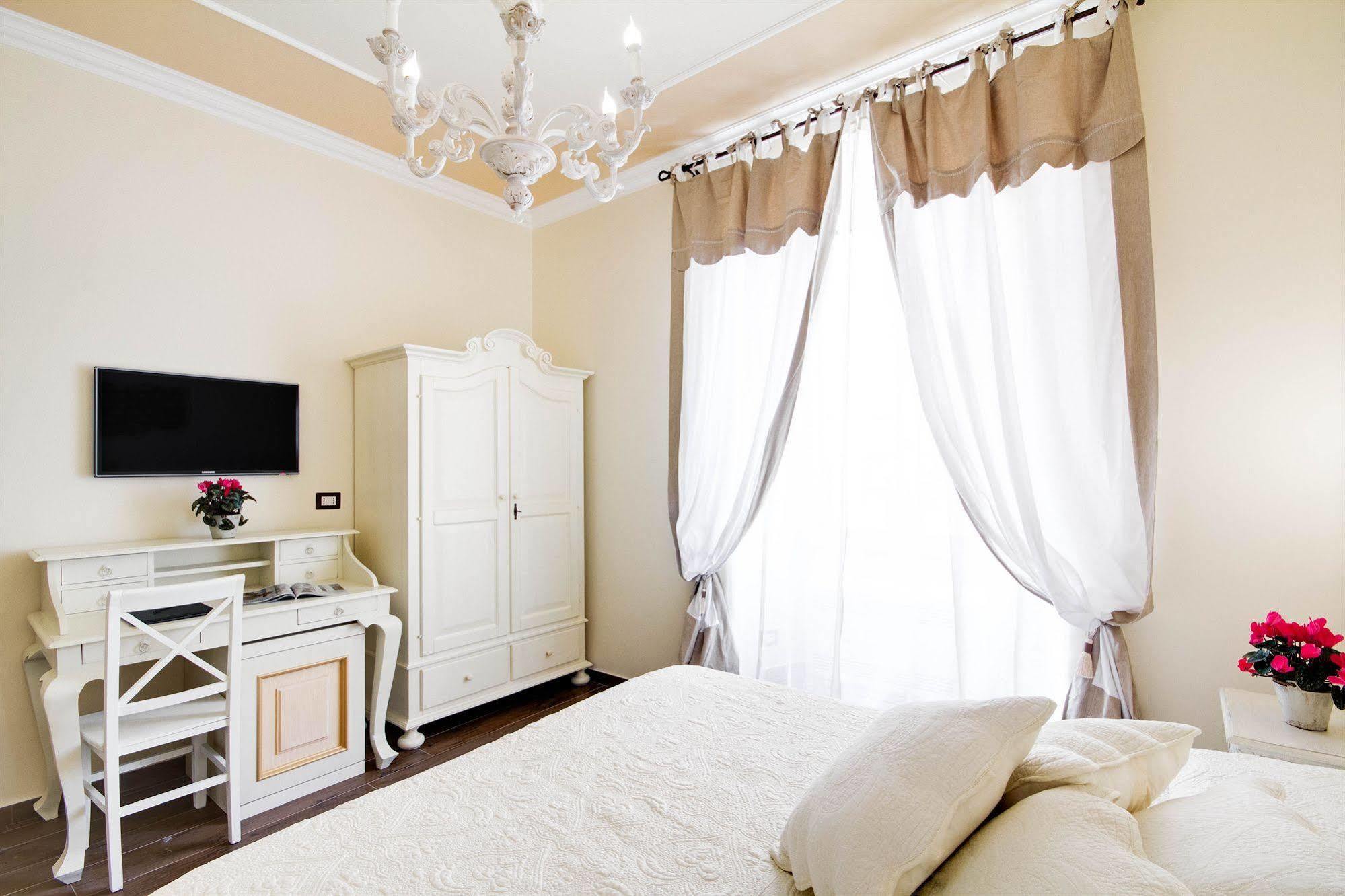 Lunaria Suites Rome Vaticano Bagian luar foto