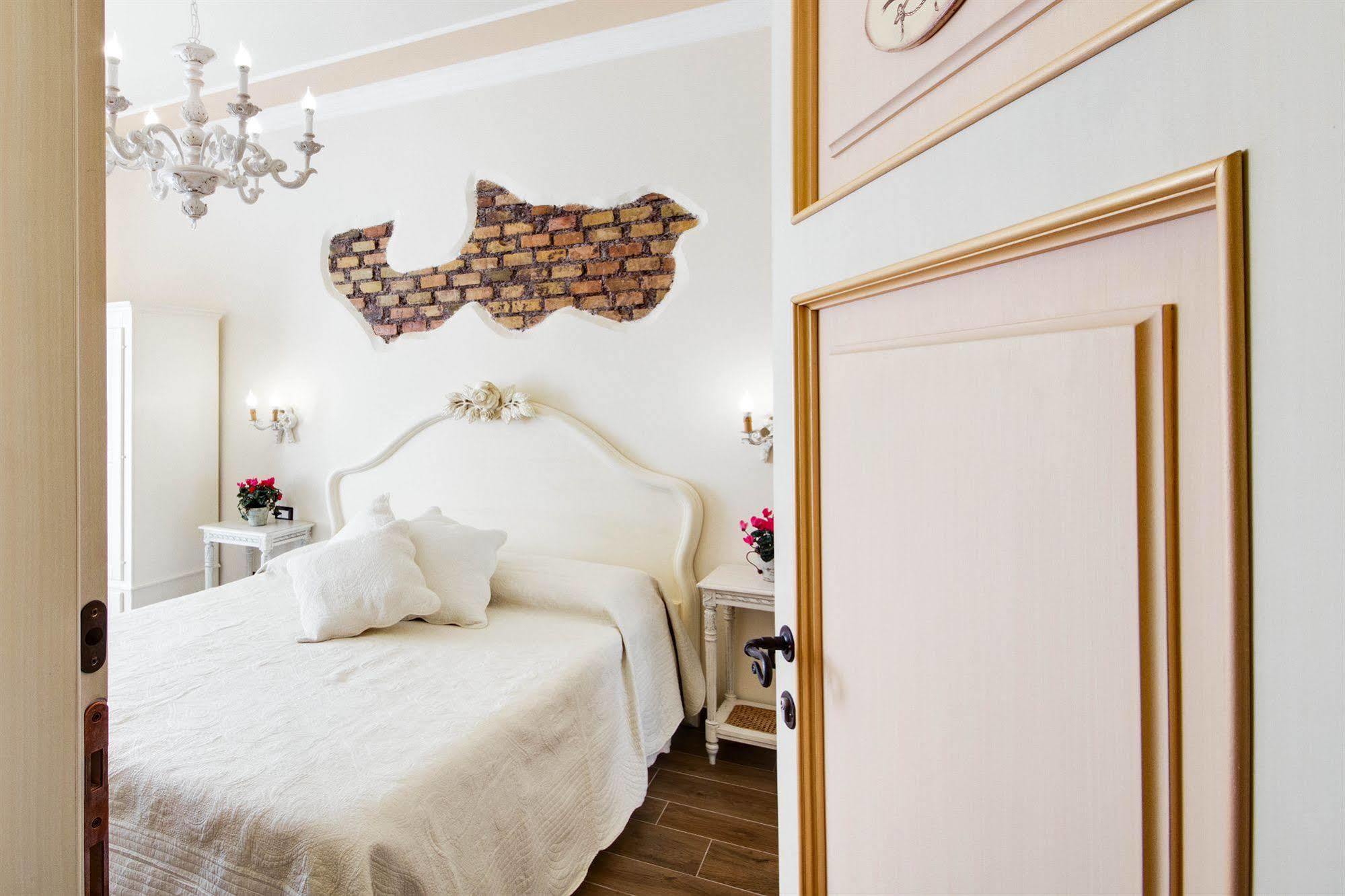Lunaria Suites Rome Vaticano Bagian luar foto